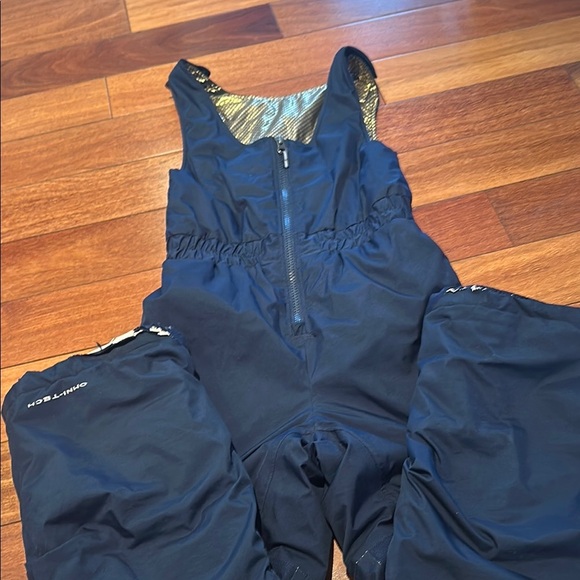 Columbia Blue Jumpsuit with Full-Length Legs and Bib-Style Design - Picture 1 of 11